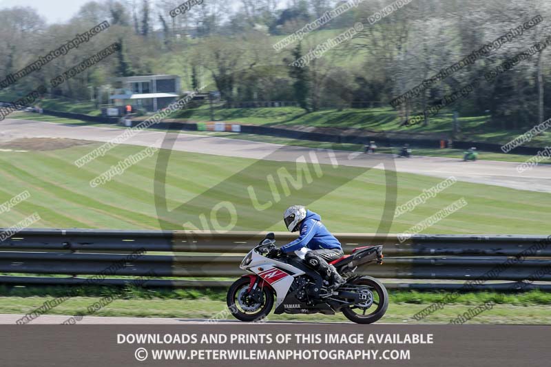 cadwell park;cadwell park photographs;cadwell trackday photographs;enduro digital images;event digital images;eventdigitalimages;peter wileman photography;racing digital images;trackday digital images;trackday photos