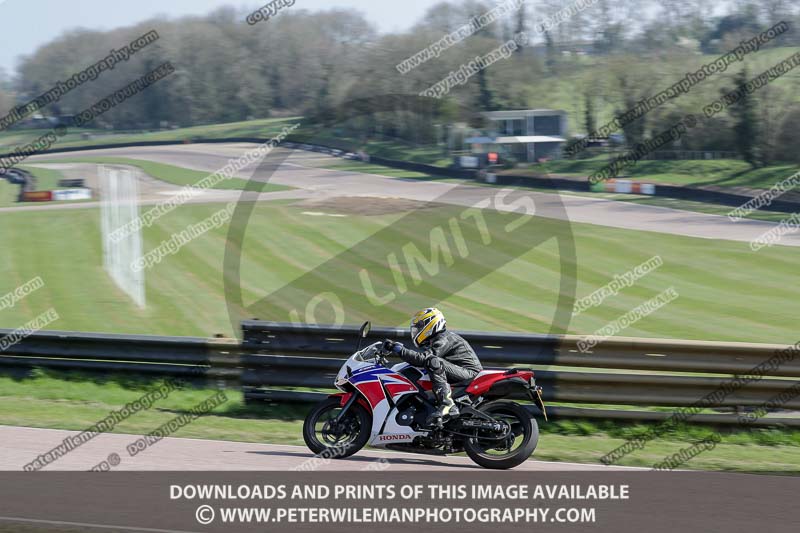 cadwell park;cadwell park photographs;cadwell trackday photographs;enduro digital images;event digital images;eventdigitalimages;peter wileman photography;racing digital images;trackday digital images;trackday photos