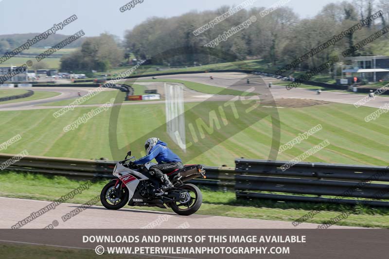 cadwell park;cadwell park photographs;cadwell trackday photographs;enduro digital images;event digital images;eventdigitalimages;peter wileman photography;racing digital images;trackday digital images;trackday photos
