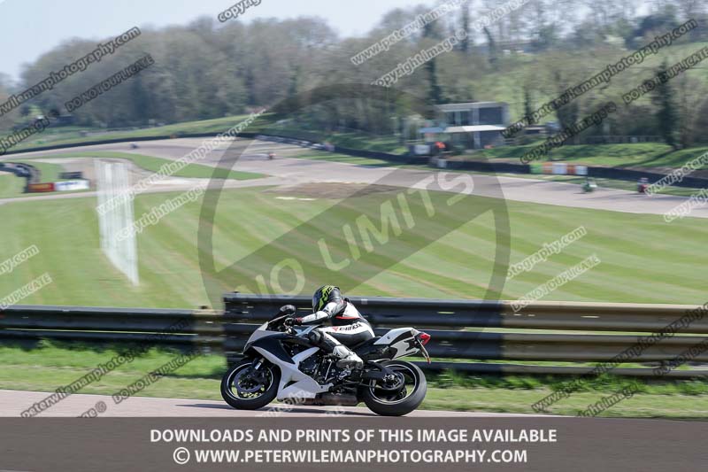 cadwell park;cadwell park photographs;cadwell trackday photographs;enduro digital images;event digital images;eventdigitalimages;peter wileman photography;racing digital images;trackday digital images;trackday photos