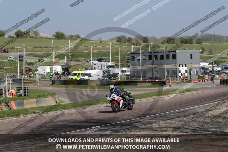 cadwell park;cadwell park photographs;cadwell trackday photographs;enduro digital images;event digital images;eventdigitalimages;peter wileman photography;racing digital images;trackday digital images;trackday photos