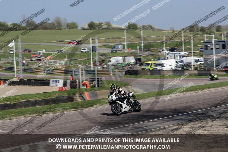 cadwell park;cadwell park photographs;cadwell trackday photographs;enduro digital images;event digital images;eventdigitalimages;peter wileman photography;racing digital images;trackday digital images;trackday photos