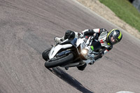 cadwell-park;cadwell-park-photographs;cadwell-trackday-photographs;enduro-digital-images;event-digital-images;eventdigitalimages;peter-wileman-photography;racing-digital-images;trackday-digital-images;trackday-photos