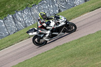 cadwell-park;cadwell-park-photographs;cadwell-trackday-photographs;enduro-digital-images;event-digital-images;eventdigitalimages;peter-wileman-photography;racing-digital-images;trackday-digital-images;trackday-photos