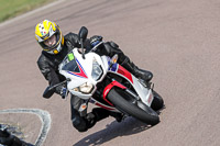 cadwell-park;cadwell-park-photographs;cadwell-trackday-photographs;enduro-digital-images;event-digital-images;eventdigitalimages;peter-wileman-photography;racing-digital-images;trackday-digital-images;trackday-photos