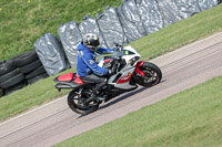cadwell-park;cadwell-park-photographs;cadwell-trackday-photographs;enduro-digital-images;event-digital-images;eventdigitalimages;peter-wileman-photography;racing-digital-images;trackday-digital-images;trackday-photos