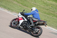 cadwell-park;cadwell-park-photographs;cadwell-trackday-photographs;enduro-digital-images;event-digital-images;eventdigitalimages;peter-wileman-photography;racing-digital-images;trackday-digital-images;trackday-photos