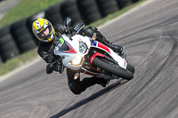 cadwell-park;cadwell-park-photographs;cadwell-trackday-photographs;enduro-digital-images;event-digital-images;eventdigitalimages;peter-wileman-photography;racing-digital-images;trackday-digital-images;trackday-photos