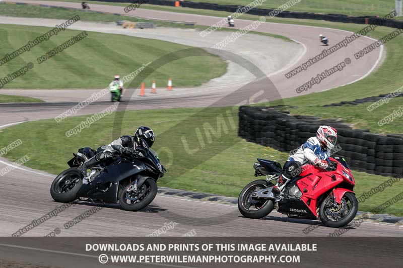 cadwell park;cadwell park photographs;cadwell trackday photographs;enduro digital images;event digital images;eventdigitalimages;peter wileman photography;racing digital images;trackday digital images;trackday photos