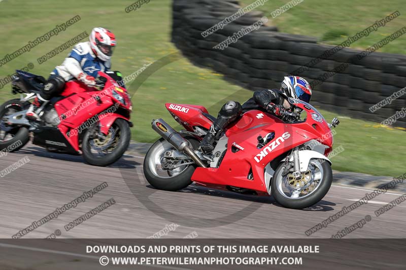 cadwell park;cadwell park photographs;cadwell trackday photographs;enduro digital images;event digital images;eventdigitalimages;peter wileman photography;racing digital images;trackday digital images;trackday photos