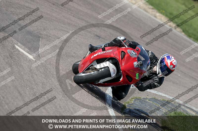 cadwell park;cadwell park photographs;cadwell trackday photographs;enduro digital images;event digital images;eventdigitalimages;peter wileman photography;racing digital images;trackday digital images;trackday photos