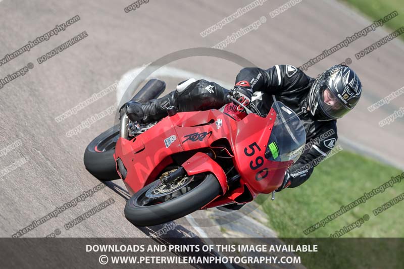 cadwell park;cadwell park photographs;cadwell trackday photographs;enduro digital images;event digital images;eventdigitalimages;peter wileman photography;racing digital images;trackday digital images;trackday photos