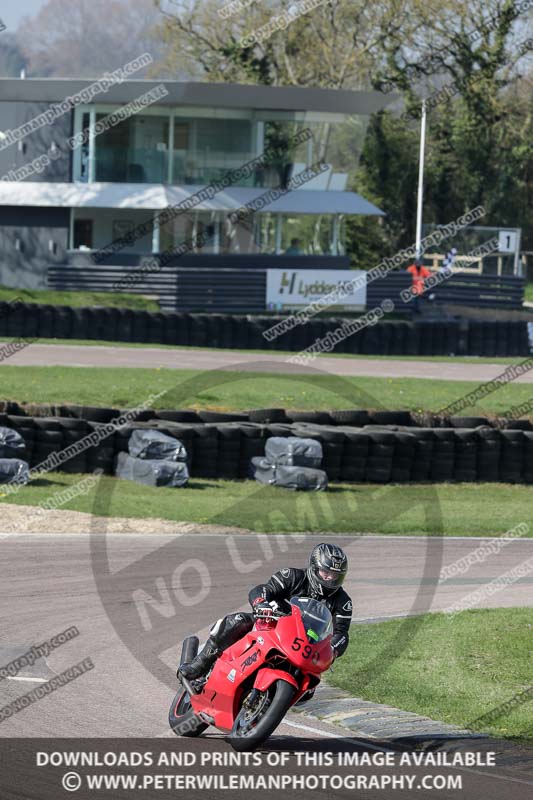 cadwell park;cadwell park photographs;cadwell trackday photographs;enduro digital images;event digital images;eventdigitalimages;peter wileman photography;racing digital images;trackday digital images;trackday photos