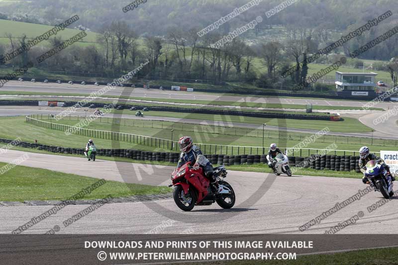 cadwell park;cadwell park photographs;cadwell trackday photographs;enduro digital images;event digital images;eventdigitalimages;peter wileman photography;racing digital images;trackday digital images;trackday photos