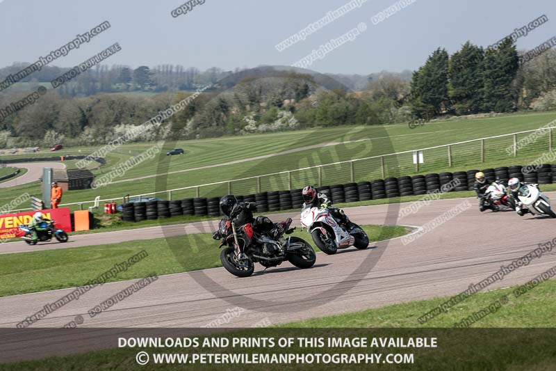 cadwell park;cadwell park photographs;cadwell trackday photographs;enduro digital images;event digital images;eventdigitalimages;peter wileman photography;racing digital images;trackday digital images;trackday photos