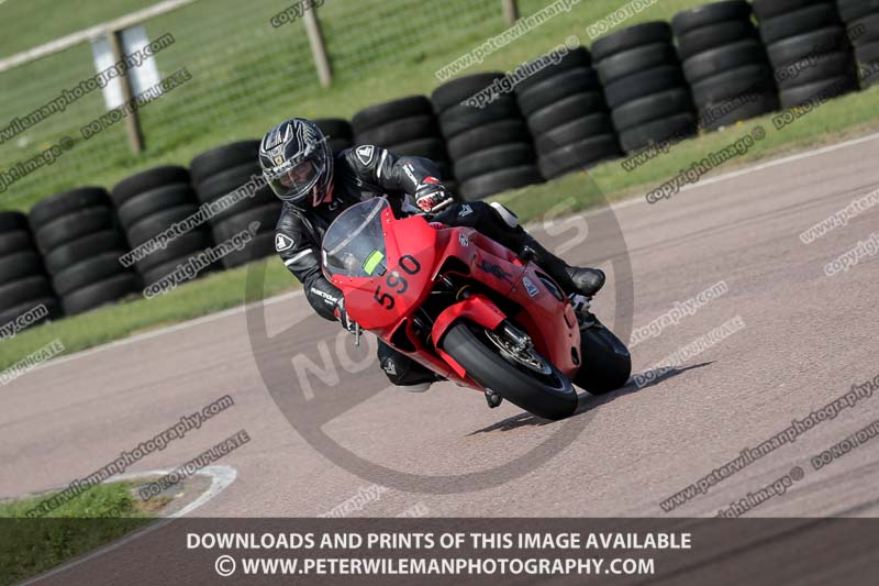 cadwell park;cadwell park photographs;cadwell trackday photographs;enduro digital images;event digital images;eventdigitalimages;peter wileman photography;racing digital images;trackday digital images;trackday photos