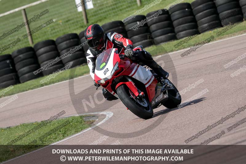 cadwell park;cadwell park photographs;cadwell trackday photographs;enduro digital images;event digital images;eventdigitalimages;peter wileman photography;racing digital images;trackday digital images;trackday photos
