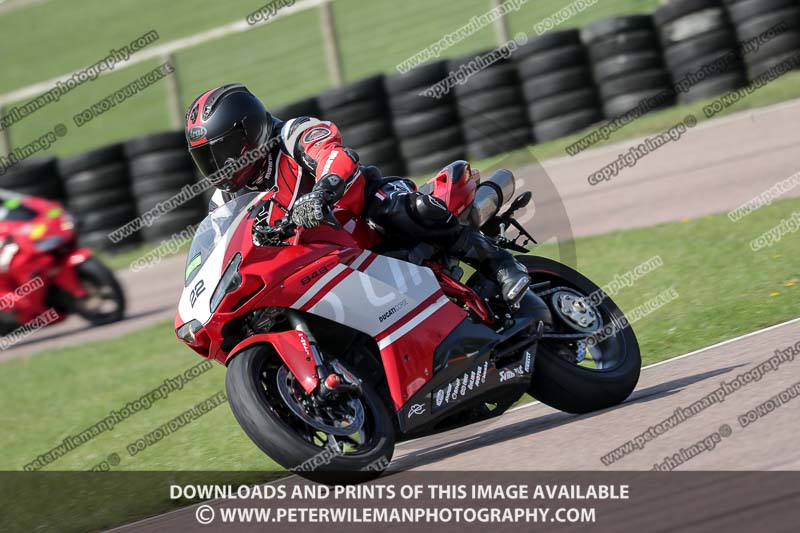 cadwell park;cadwell park photographs;cadwell trackday photographs;enduro digital images;event digital images;eventdigitalimages;peter wileman photography;racing digital images;trackday digital images;trackday photos