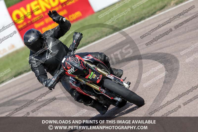 cadwell park;cadwell park photographs;cadwell trackday photographs;enduro digital images;event digital images;eventdigitalimages;peter wileman photography;racing digital images;trackday digital images;trackday photos