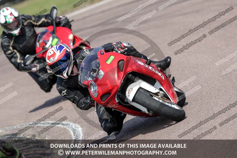 cadwell park;cadwell park photographs;cadwell trackday photographs;enduro digital images;event digital images;eventdigitalimages;peter wileman photography;racing digital images;trackday digital images;trackday photos