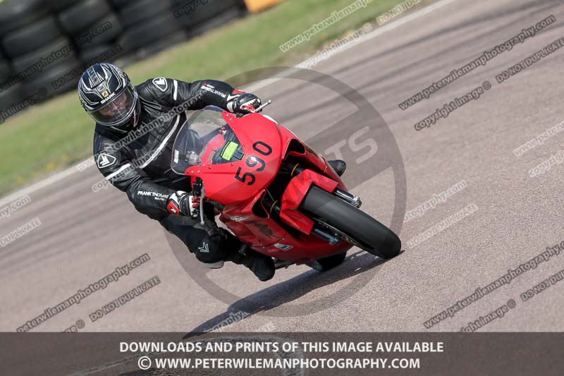 cadwell park;cadwell park photographs;cadwell trackday photographs;enduro digital images;event digital images;eventdigitalimages;peter wileman photography;racing digital images;trackday digital images;trackday photos