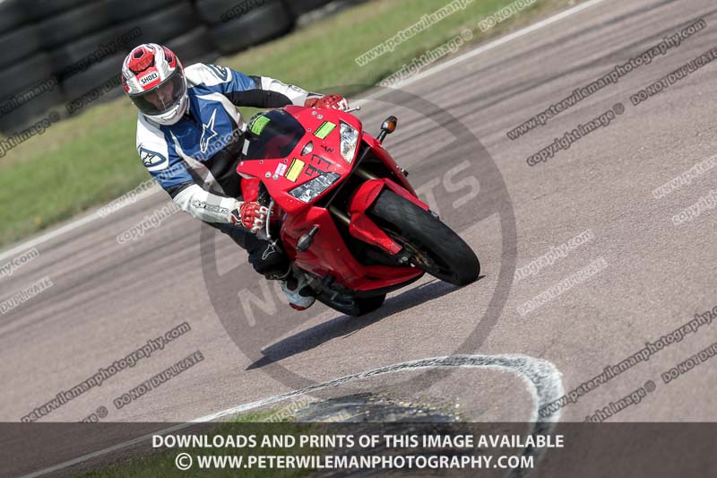 cadwell park;cadwell park photographs;cadwell trackday photographs;enduro digital images;event digital images;eventdigitalimages;peter wileman photography;racing digital images;trackday digital images;trackday photos