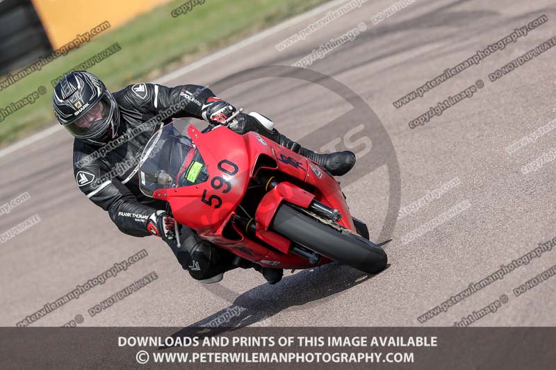 cadwell park;cadwell park photographs;cadwell trackday photographs;enduro digital images;event digital images;eventdigitalimages;peter wileman photography;racing digital images;trackday digital images;trackday photos