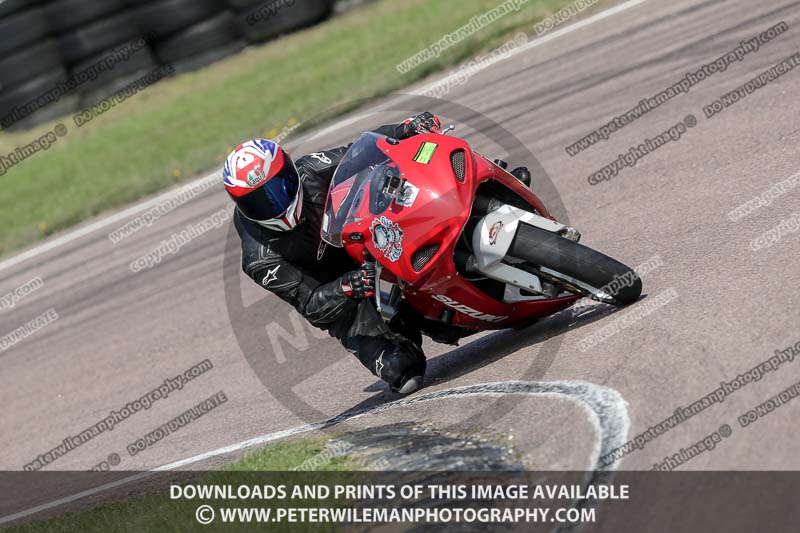 cadwell park;cadwell park photographs;cadwell trackday photographs;enduro digital images;event digital images;eventdigitalimages;peter wileman photography;racing digital images;trackday digital images;trackday photos