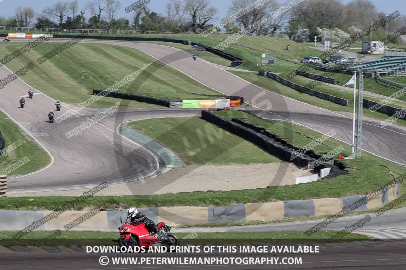 cadwell park;cadwell park photographs;cadwell trackday photographs;enduro digital images;event digital images;eventdigitalimages;peter wileman photography;racing digital images;trackday digital images;trackday photos