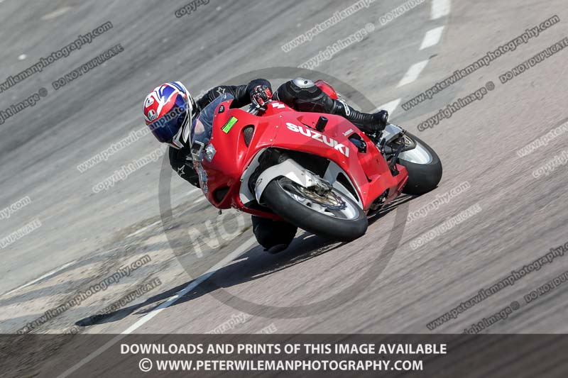 cadwell park;cadwell park photographs;cadwell trackday photographs;enduro digital images;event digital images;eventdigitalimages;peter wileman photography;racing digital images;trackday digital images;trackday photos