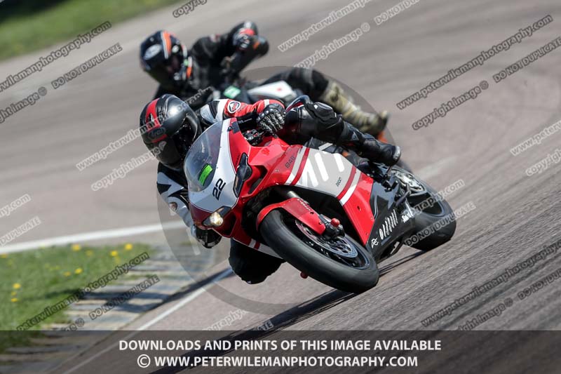 cadwell park;cadwell park photographs;cadwell trackday photographs;enduro digital images;event digital images;eventdigitalimages;peter wileman photography;racing digital images;trackday digital images;trackday photos