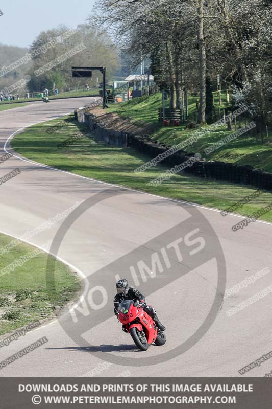 cadwell park;cadwell park photographs;cadwell trackday photographs;enduro digital images;event digital images;eventdigitalimages;peter wileman photography;racing digital images;trackday digital images;trackday photos