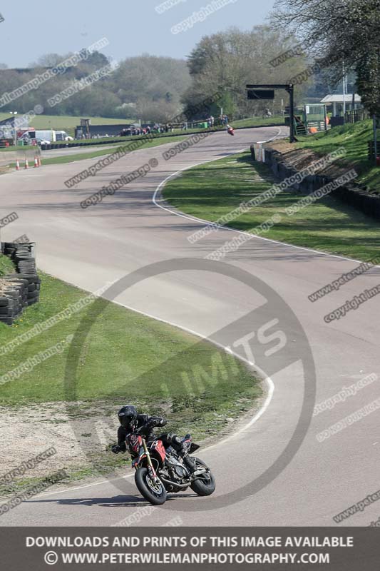 cadwell park;cadwell park photographs;cadwell trackday photographs;enduro digital images;event digital images;eventdigitalimages;peter wileman photography;racing digital images;trackday digital images;trackday photos