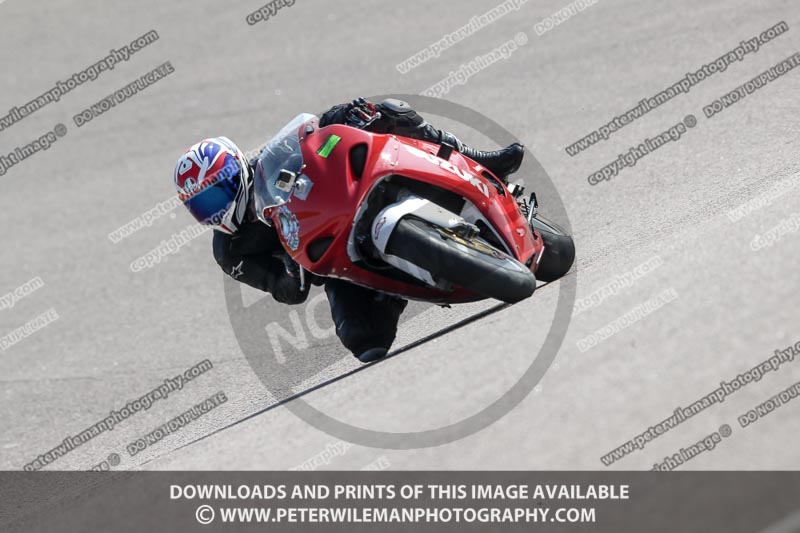 cadwell park;cadwell park photographs;cadwell trackday photographs;enduro digital images;event digital images;eventdigitalimages;peter wileman photography;racing digital images;trackday digital images;trackday photos