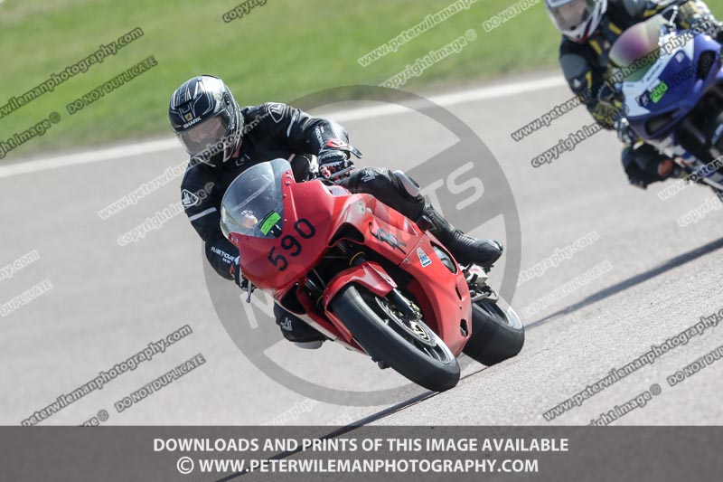 cadwell park;cadwell park photographs;cadwell trackday photographs;enduro digital images;event digital images;eventdigitalimages;peter wileman photography;racing digital images;trackday digital images;trackday photos