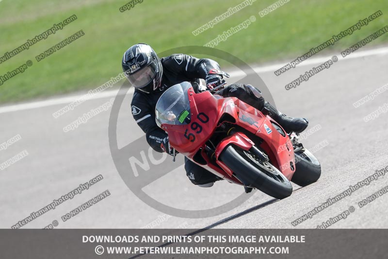 cadwell park;cadwell park photographs;cadwell trackday photographs;enduro digital images;event digital images;eventdigitalimages;peter wileman photography;racing digital images;trackday digital images;trackday photos