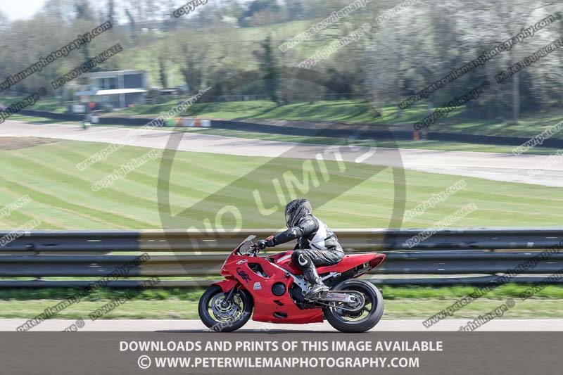 cadwell park;cadwell park photographs;cadwell trackday photographs;enduro digital images;event digital images;eventdigitalimages;peter wileman photography;racing digital images;trackday digital images;trackday photos