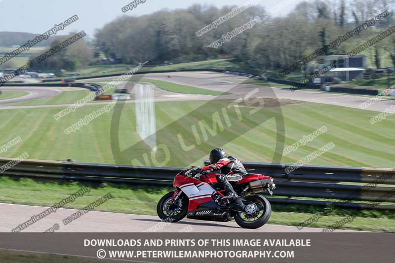 cadwell park;cadwell park photographs;cadwell trackday photographs;enduro digital images;event digital images;eventdigitalimages;peter wileman photography;racing digital images;trackday digital images;trackday photos