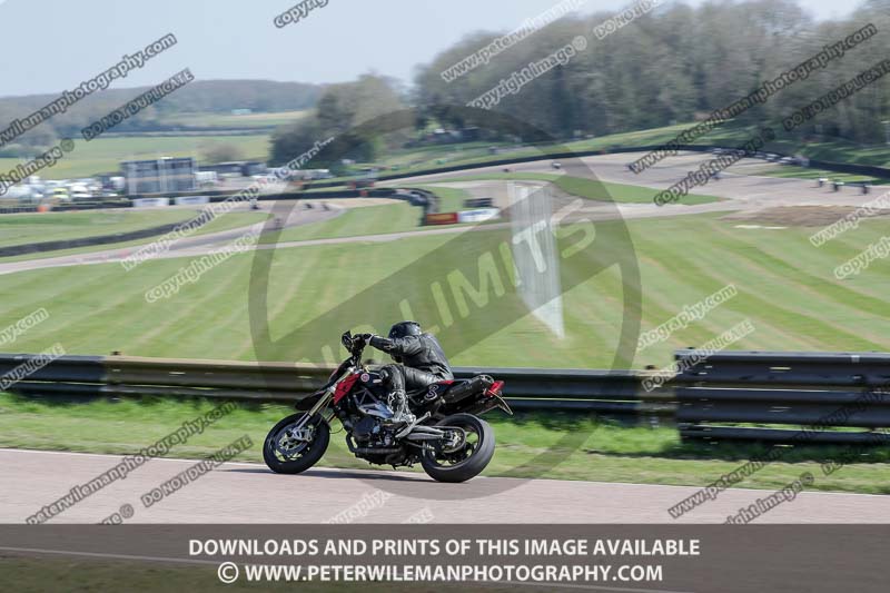 cadwell park;cadwell park photographs;cadwell trackday photographs;enduro digital images;event digital images;eventdigitalimages;peter wileman photography;racing digital images;trackday digital images;trackday photos