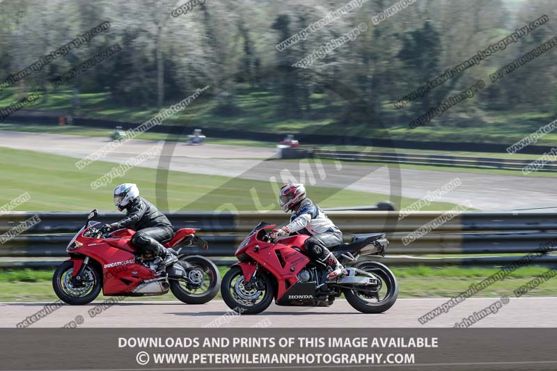 cadwell park;cadwell park photographs;cadwell trackday photographs;enduro digital images;event digital images;eventdigitalimages;peter wileman photography;racing digital images;trackday digital images;trackday photos