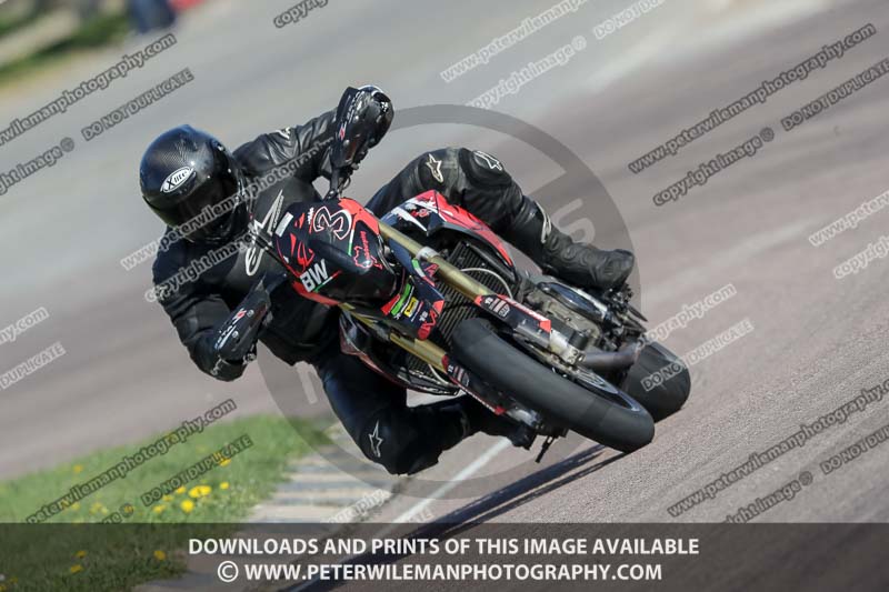 cadwell park;cadwell park photographs;cadwell trackday photographs;enduro digital images;event digital images;eventdigitalimages;peter wileman photography;racing digital images;trackday digital images;trackday photos