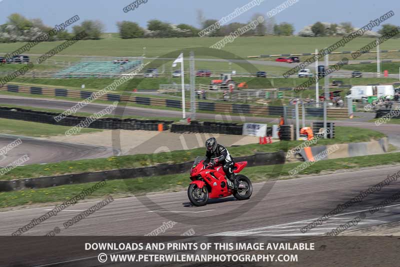 cadwell park;cadwell park photographs;cadwell trackday photographs;enduro digital images;event digital images;eventdigitalimages;peter wileman photography;racing digital images;trackday digital images;trackday photos