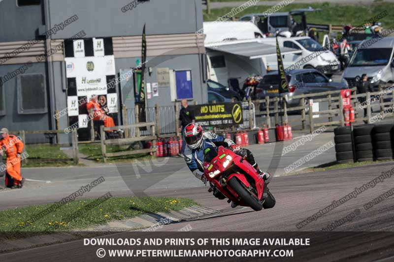 cadwell park;cadwell park photographs;cadwell trackday photographs;enduro digital images;event digital images;eventdigitalimages;peter wileman photography;racing digital images;trackday digital images;trackday photos