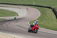 cadwell-park;cadwell-park-photographs;cadwell-trackday-photographs;enduro-digital-images;event-digital-images;eventdigitalimages;peter-wileman-photography;racing-digital-images;trackday-digital-images;trackday-photos