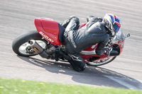 cadwell-park;cadwell-park-photographs;cadwell-trackday-photographs;enduro-digital-images;event-digital-images;eventdigitalimages;peter-wileman-photography;racing-digital-images;trackday-digital-images;trackday-photos