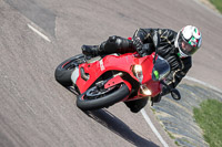 cadwell-park;cadwell-park-photographs;cadwell-trackday-photographs;enduro-digital-images;event-digital-images;eventdigitalimages;peter-wileman-photography;racing-digital-images;trackday-digital-images;trackday-photos