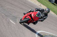 cadwell-park;cadwell-park-photographs;cadwell-trackday-photographs;enduro-digital-images;event-digital-images;eventdigitalimages;peter-wileman-photography;racing-digital-images;trackday-digital-images;trackday-photos