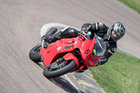 cadwell-park;cadwell-park-photographs;cadwell-trackday-photographs;enduro-digital-images;event-digital-images;eventdigitalimages;peter-wileman-photography;racing-digital-images;trackday-digital-images;trackday-photos
