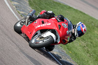 cadwell-park;cadwell-park-photographs;cadwell-trackday-photographs;enduro-digital-images;event-digital-images;eventdigitalimages;peter-wileman-photography;racing-digital-images;trackday-digital-images;trackday-photos