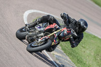 cadwell-park;cadwell-park-photographs;cadwell-trackday-photographs;enduro-digital-images;event-digital-images;eventdigitalimages;peter-wileman-photography;racing-digital-images;trackday-digital-images;trackday-photos